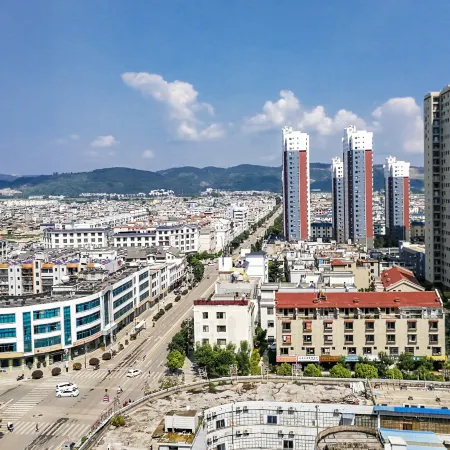 Ramada Plaza by Wyndham Fuxian Lake