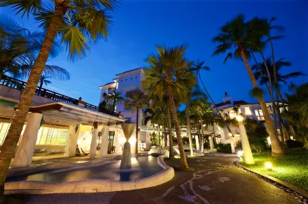 Shangri-La Boutique Hotel