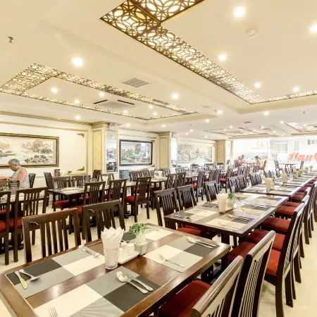 Paris Nha Trang Hotel