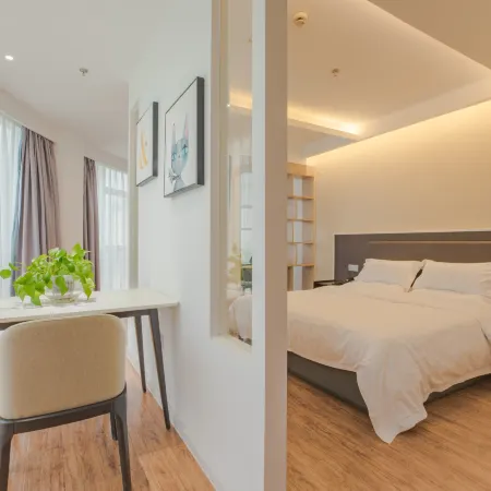 Huanlesong Hotel