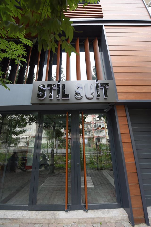 STİL SUİT