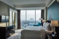 Hotel Ciputra World Surabaya managed by Swiss-Belhotel International - Bãi đậu xe