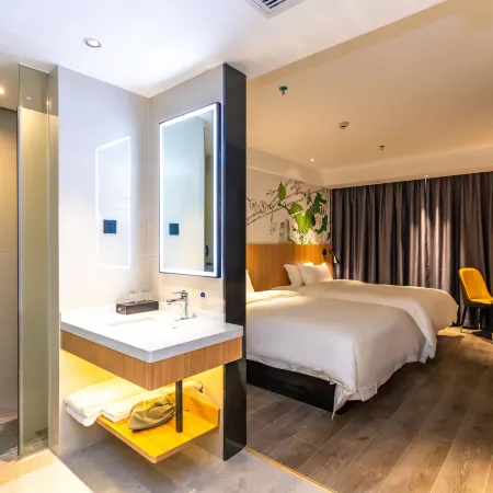 New Zealand Hotel (Yulin Sky Palace)