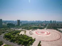 Gujing Junlai Hotel (Luhe Convention & Exhibition Center) Ξενοδοχεία στην πόλη Λόχε