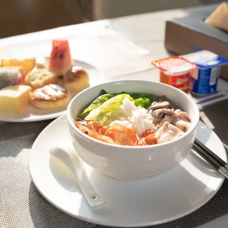 Alarun Hotel (Zhanjiang Shimao Mansion)