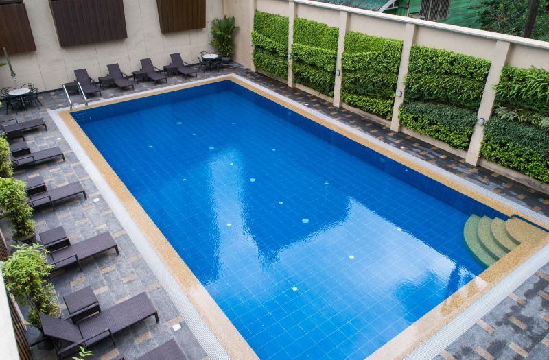 Tropicana Suites photo 2