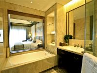 赤水圣地长江半岛酒店 - 豪华温馨大床房