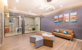Zsmart Hotel
