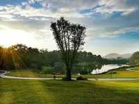 Yunfu Xinxing Longshan Hot Spring Hotel Hotels in Xinxing County