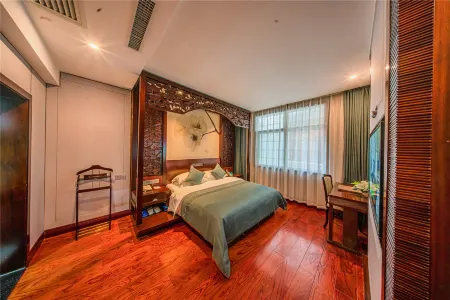 Phoenix International Hotel