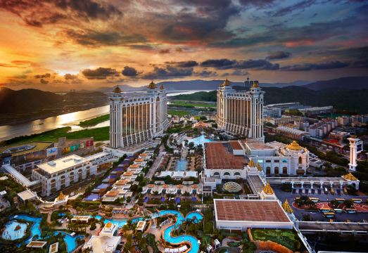 갤럭시 마카오 호텔의 넓은 객실 내부