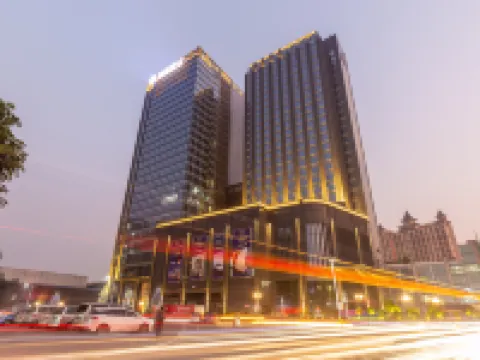 Derayco Hotel Foshan Hotels near Louvre International Furniture Exhibition Center