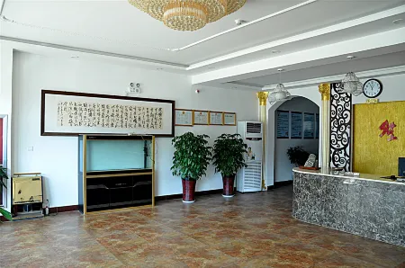 Shengyuan Hotel Отели рядом с достопримечательностью «Yinan Hanmu Museum»