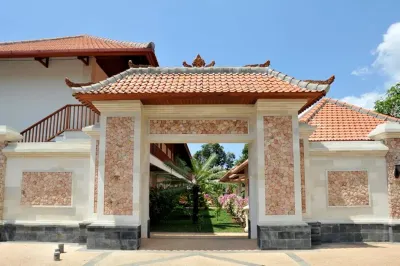 Aquarius Beach Hotel Hotels in Bali
