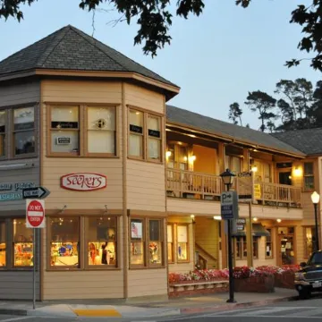 Cambria Beach Lodge