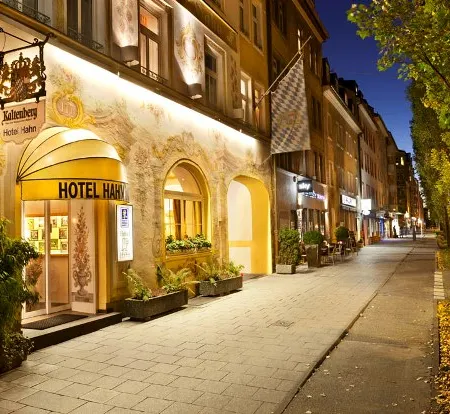 Hotel Hahn Отели рядом с достопримечательностью «Станция метро Westendstr.»