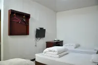 Mengyin Time Hotel - parkir