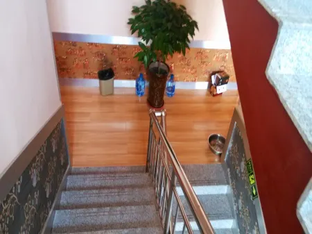 Baoli Hotel Wuyuan Отели в г. Цинюань