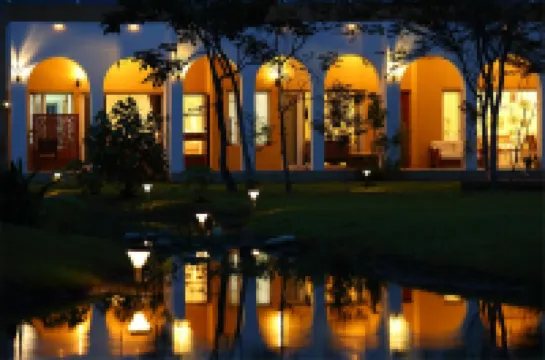 Focaccia Manor Hotels near Menghuan Pond