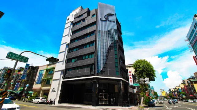 J-Hotel