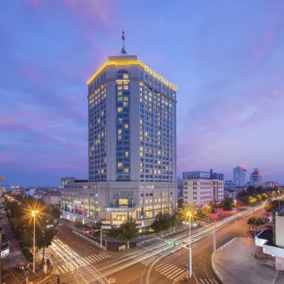 DoubleTree by Hilton Hotel Qingdao-Jimo Отели рядом с достопримечательностью «Jimo Clothing Market - Area A»