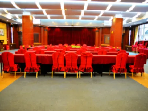 Huaying Mountain Hotel Hotels in Huaying