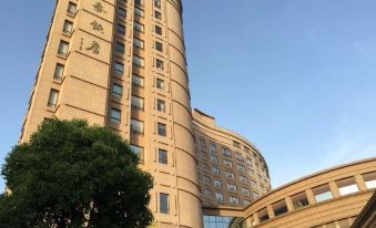 Huatai Hotel