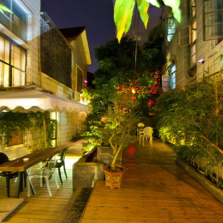 Nanning Huishe Inn (Guangxi Economic and Trade College Qingxiushan Branch)