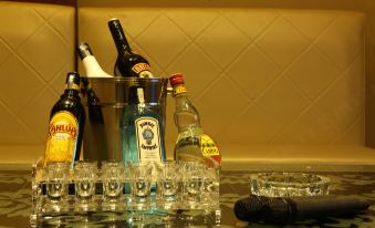 Shanjingcheng Holiday Hotel