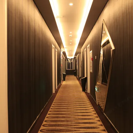 Wuchang Jinting Themed Hotel