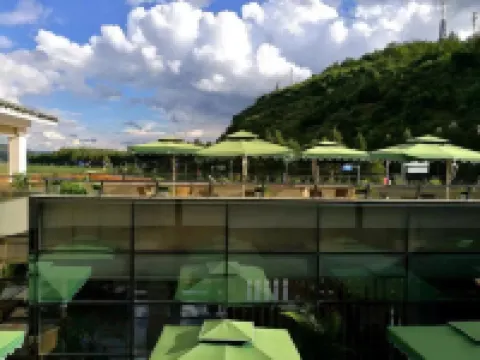 Jiaozishan Resort Hotel Hotels in Luquan