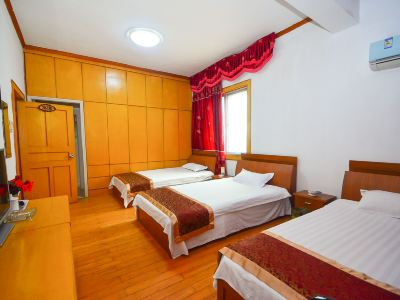 Shude Hostel