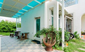 Missing Homestay