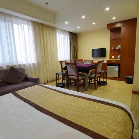 Huangguan Holiday Hotel