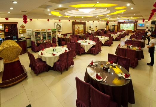 3. 화타이 호텔 (..