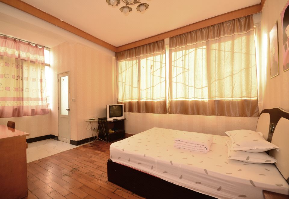 Xingya Apartment - Housity