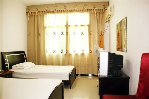 Miluo Jiacheng Hotel