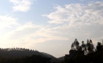 Kangyuan Hot Spring Villa