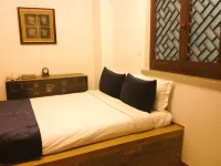 Beijing Shichahai Shadow Art Performance Courtyard Hotel berhampiran Beihang University Mathematics Teaching