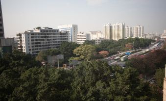 Guangwan Hotel (Foshan Zumiao Huaqiang Plaza)