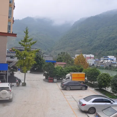 BAILONGJIANGHOTEL