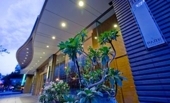 Park Taipei Hotel