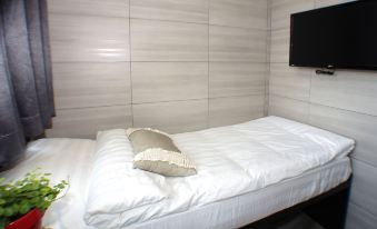 Anita Guest House(Mong Kok Station)