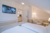 Revelton Suites Karlovy Vary Hotels in Карлові-Вари