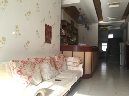 Wafangdian Yuanshu Hotel Отели рядом с достопримечательностью «Hengshan Ancient College»