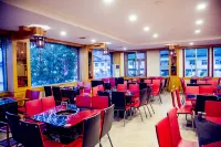 Western Dynasty Hotel - 2 Yıldız