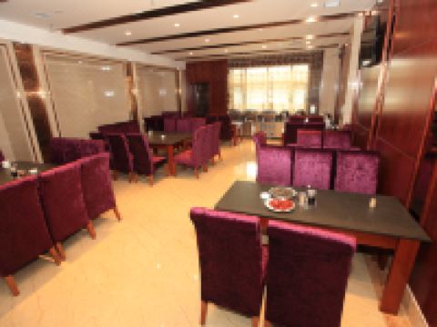 永靖榕楠酒店 - 中套房