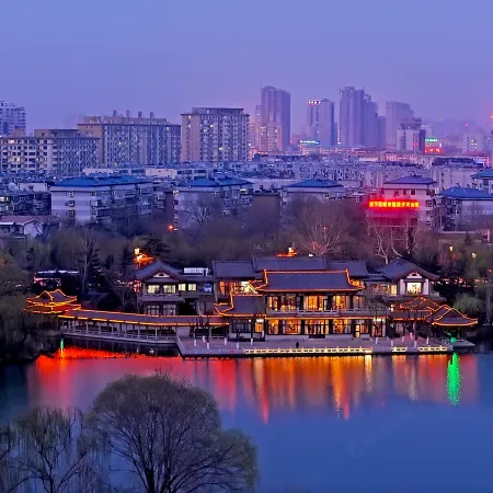 Shangquan Lishe (Ji'nan Daminghu Scenic Area) Отели рядом с достопримечательностью «Озеро Дамин»