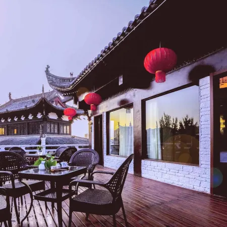Jiangnan Deyuelou Hotel