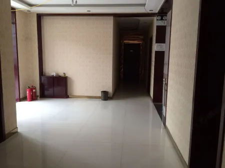 Caritas Jiaxin Hotel Отели рядом со станцией Jiaozuoxi Railway Station